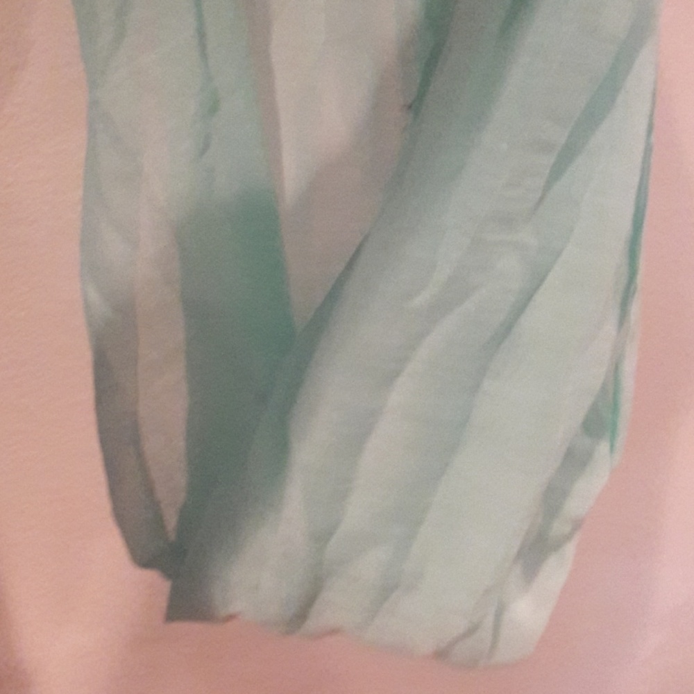 NWT "3" infinity scarves lightweight - Picture 4 of 5